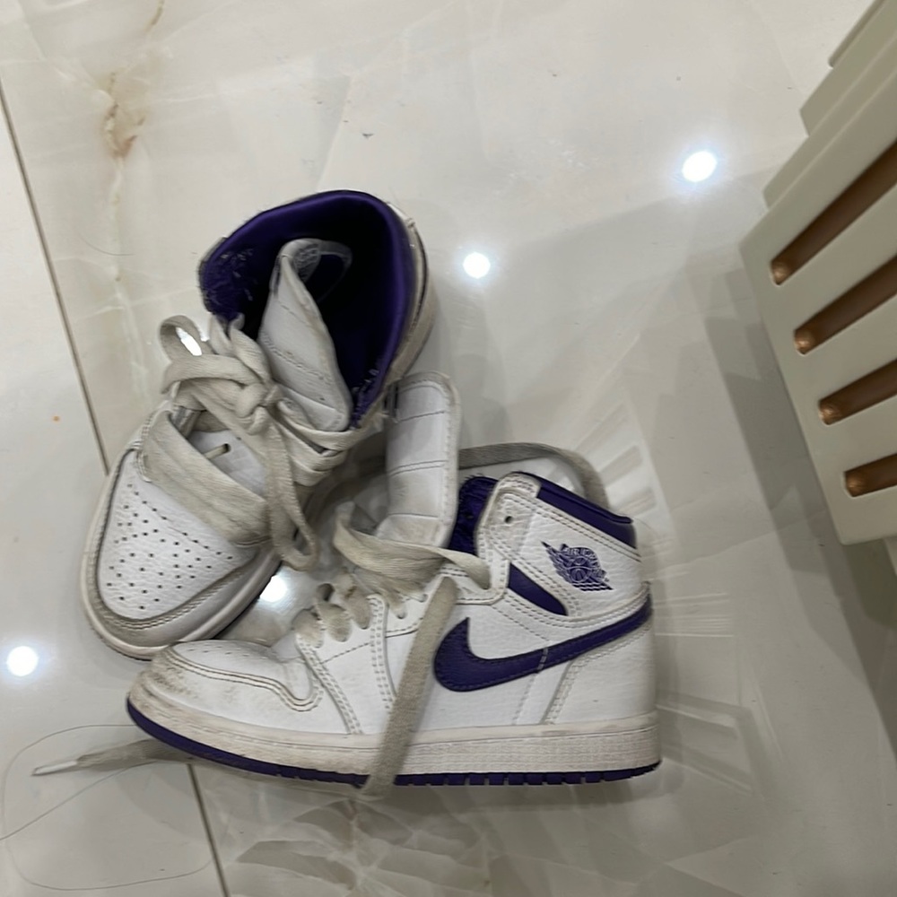 Nike Jordan 1 kids size 12